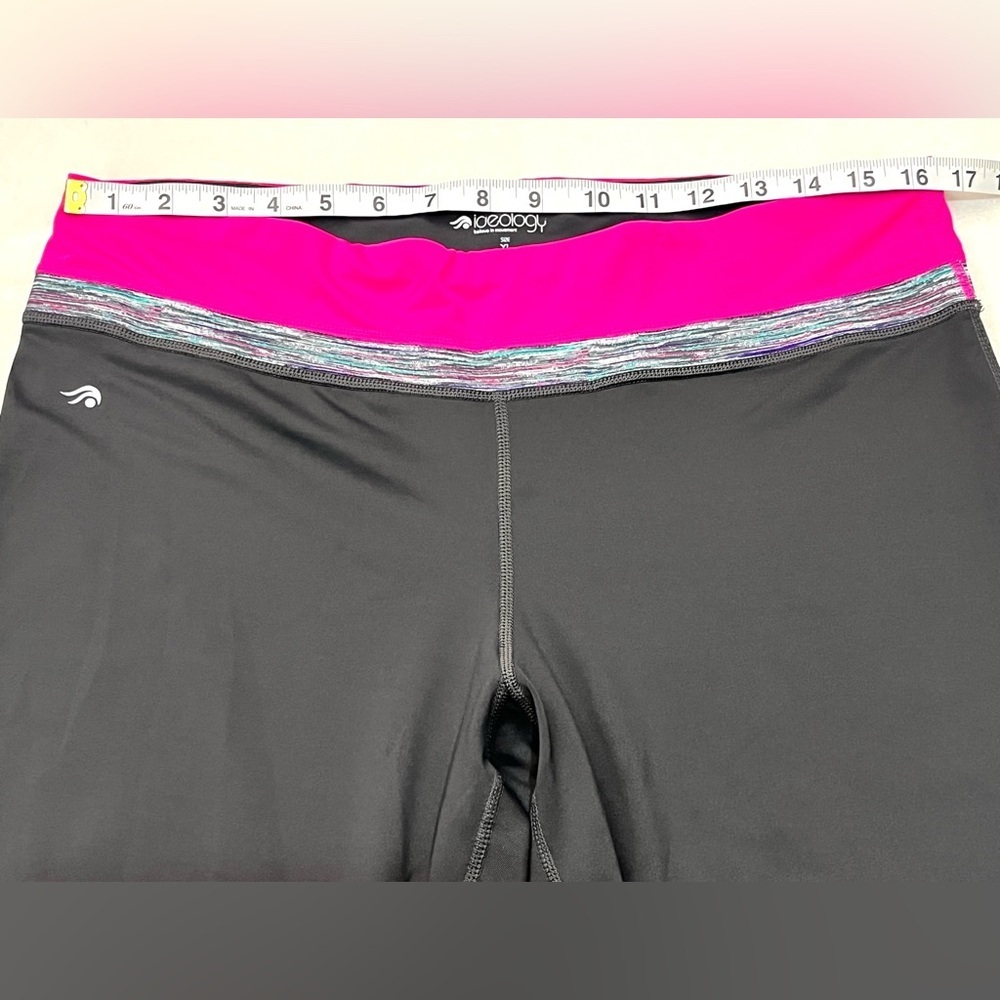 Ideology Women's Black and Pink Athletic Capri Poly/Spandex Blend Leggings XL - Picture 10 of 14